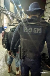 Foragido por descumprimento de medida protetiva é preso pela equipe K9 da Guarda Municipal