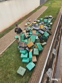 PRF apreende, no Paraná, a maior quantidade de maconha do ano em rodovias federais