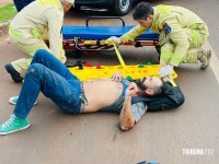 Colisão entre carro e motocicleta deixa homem ferido na Vila C