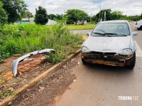 Colisão entre carro e motocicleta deixa homem ferido na Vila C