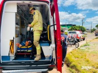 Homem corta a perna com máquina de corte em acidente de trabalho no Jardim das Oliveiras