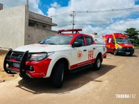 Homem corta a perna com máquina de corte em acidente de trabalho no Jardim das Oliveiras