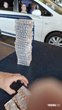 PF e Receita Federal apreendem medicamentos para emagrecimento ocultos em motocicleta na Ponte da Amizade