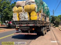 Impacto violento: Carro fica destruído após colisão traseira em Santa Helena