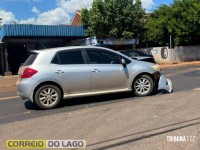 Impacto violento: Carro fica destruído após colisão traseira em Santa Helena