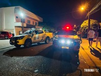 Jovem fica em estado gravíssimo após colisão entre carro e motocicleta no Jardim São Luiz