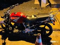 Jovem fica em estado gravíssimo após colisão entre carro e motocicleta no Jardim São Luiz