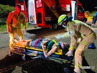 Mulher é agredida e jogada de carro em movimento pelo namorado na Av. Mário Filho