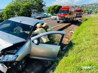 Colisão entre dois carros deixa feridos na BR-277 em São Miguel do Iguaçu