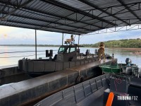 Polícia Federal recebe nova lancha blindada em Foz do Iguaçu