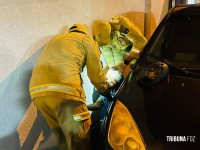 Homem cai após sair de bar e é socorrido pelo SIATE após ficar ferido no Portal da Foz