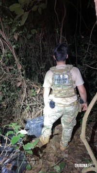 Policia Federal e PM apreendem 151,8 Kg de maconha na barranca do Rio Paraná em Foz do Iguaçu