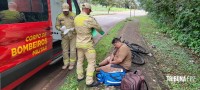 Ciclista é socorrido pelo Siate após queda na rotatória da Av. Safira em Foz do Iguaçu