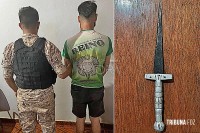 Jovem ataca o próprio pai com uma faca após ameaçar a companheira