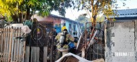 Bombeiros são acionados após principio de incêndio a residência no Conjunto Bubas, no Porto Meira