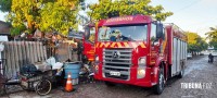 Bombeiros são acionados após principio de incêndio a residência no Conjunto Bubas, no Porto Meira