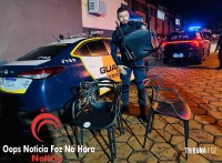Guarda Municipal prende dupla após furto de cadeiras em loja de móveis