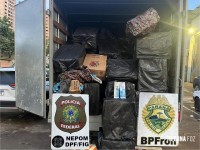 Polícia Federal e Polícia Militar apreendem 150 caixas de cigarros em Foz do Iguaçu