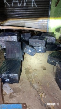 Policia Federal e Policia Militar apreendem 15 mil maços de cigarros em Foz do Iguaçu