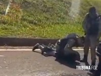 Assalto na BR-277 termina com colisão, suspeito preso e arma apreendida em Foz do Iguaçu