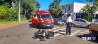 Motociclista é socorrido pelo Siate após colisão na Av. General Meira