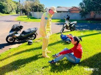 Colisão entre duas motocicletas deixa feridos no bairro Três Lagoas, em Foz do Iguaçu