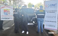 Marinha do Paraguai prende condutor com veiculo de luxo com queixa de roubo na Aduana da Ponte da Amizade