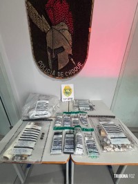 PM prende homem por tráfico de drogas e apreende arma de fogo no Jardim Morenitas