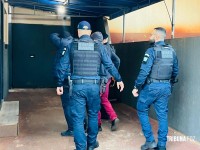 Guarda Municipal recupera motocicleta com alerta de furto e roubo e detém dois suspeitos em Foz do Iguaçu