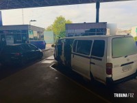 Receita Federal aborda van paraguaia com 3 adolescentes desacompanhados
