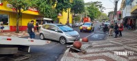Condutora perde o controle e tomba o veículo na Av. Brasil em Foz do Iguaçu
