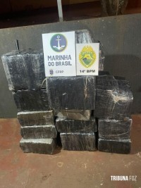 PM e Marinha do Brasil apreendem 450 quilos de maconha durante ação integrada em Foz do Iguaçu