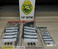 Homem é detido após ameaçar pessoas com arma de fogo e faca em comércio de Santa Helena