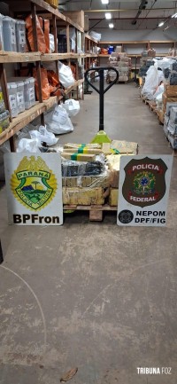 BPFRON e Polícia Federal apreendem 141,5 Kg de maconha em Foz do Iguaçu