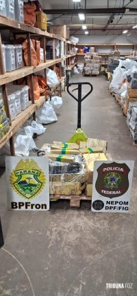 BPFRON e Polícia Federal apreendem 141,5 Kg de maconha em Foz do Iguaçu