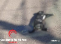 Motociclista fica ferido após atropelar cachorro e colidir contra carro na região da Vila A