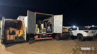 BPFRON, PMSC, Polícia Federal e Receita Federal apreendem mais de R$ 1,5 milhão em vinhos e mercadorias contrabandeadas em Barracão