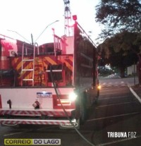 Bombeiros controlam princípio de incêndio em banheiros químicos na cidade de Santa Helena