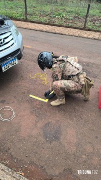 Carro com explosivos é interceptado pelo BPFRON em Itaipulândia; Suspeitos dizem que material sobrou de mega assalto no Paraguai