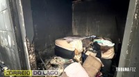 Fogo no cabaré: incêndio de grandes proporções destrói boate durante a madrugada em Santa Helena