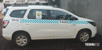PM recupera táxi roubado minutos após o crime em Foz do Iguaçu 