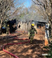Incêndio em residência em Puerto Iguazú teria sido provocado pela filha da proprietária de maneira criminosa