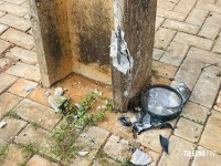 Motociclista fica ferido após acidente com caminhão na marginal da BR-277