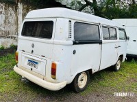 Militares do CHOQUE recuperam Kombi roubada carregada com mercadorias e prende suspeito no Jardim Jupira