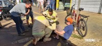 Idosa de 70 anos é socorrida pelo Siate após queda de bicicleta no Porto Meira
