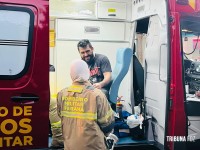Incêndio em residência mobiliza Corpo de Bombeiros e deixa homem ferido no Lagoa Dourada em Foz do Iguaçu