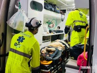 Mendigo agride mulher com pedrada, danifica carros e acaba atropelado na BR-277