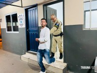 Homem é preso após confusão, sacar pistola e efetuar disparos em estabelecimento no centro de Foz do Iguaçu