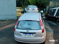 Policial de folga reage a assalto, baleia dois suspeitos e frustra crime na Av. Juscelino Kubistchek em Foz do Iguaçu