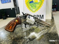 Policial de folga reage a assalto, baleia dois suspeitos e frustra crime na Av. Juscelino Kubistchek em Foz do Iguaçu